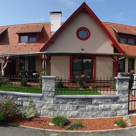 Apartamento Boróka *