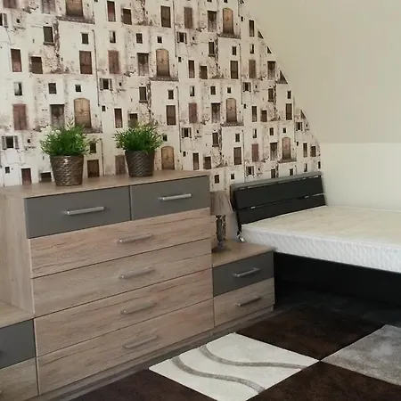 Boróka Apartamento *